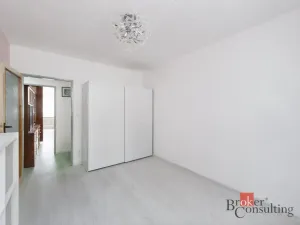 Prodej bytu 3+1, Praha - Hostivař, Trhanovské náměstí, 74 m2