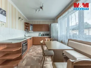 Prodej rodinného domu, Benešov u Semil, 270 m2