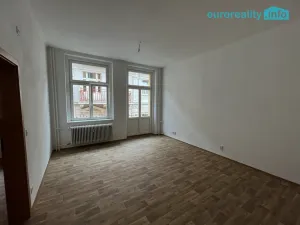 Prodej bytu 2+kk, Mariánské Lázně, Hlavní třída, 46 m2