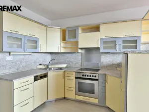 Pronájem bytu 3+kk, Hradec Králové - Nový Hradec Králové, Na Občinách, 74 m2