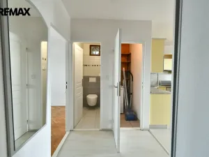 Pronájem bytu 3+kk, Hradec Králové - Nový Hradec Králové, Na Občinách, 74 m2