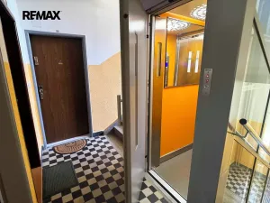 Prodej bytu 3+1, Praha - Vinohrady, Pod Rapidem, 60 m2