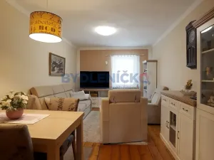 Prodej ubytování, Kamenný Újezd, 402 m2