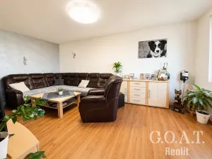 Prodej bytu 3+1, Plzeň, Strážnická, 72 m2