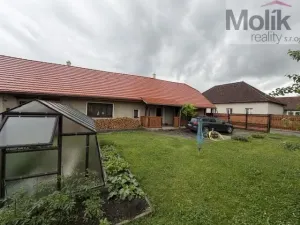 Prodej rodinného domu, Spálené Poříčí - Lipnice, 542 m2