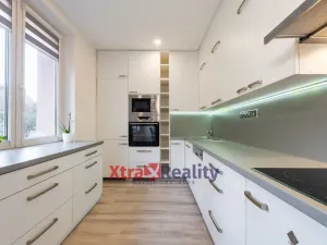 Pronájem bytu 2+kk, Teplice, Křížkovského, 52 m2