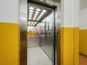 Prodej bytu 2+1, Praha - Záběhlice, Aubrechtové, 53 m2