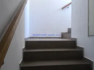 Prodej restaurace, Hostinné, Horská, 450 m2