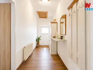 Prodej rodinného domu, Plaňany, Komenského, 92 m2