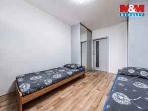 Prodej bytu 3+1, Praha - Stodůlky, Borovanského, 74 m2