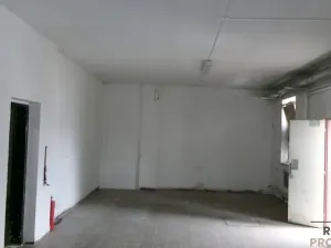 Pronájem skladu, Brno, 139 m2