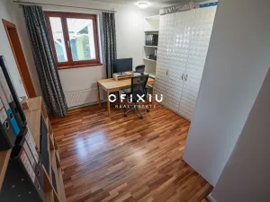 Prodej rodinného domu, Měšice, Nad Babím dolem, 140 m2