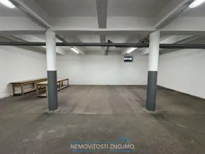 Pronájem skladu, Znojmo, Dobšická, 10 m2