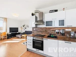 Prodej bytu 2+kk, Praha - Libeň, Březenská, 58 m2