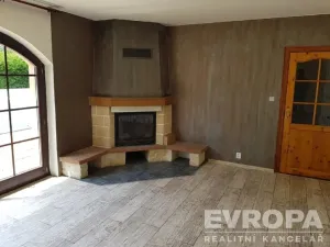 Pronájem rodinného domu, Liberec - Liberec XXX-Vratislavice nad Nisou, Pod Skalkou, 250 m2