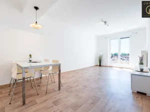 Prodej bytu 2+1, Kladno, Vašíčkova, 54 m2