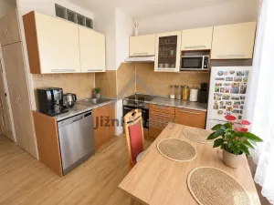 Prodej bytu 2+1, Nové Hrady, Hradební, 59 m2