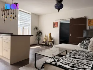 Pronájem bytu 2+kk, Ostrava, Pelclova, 66 m2