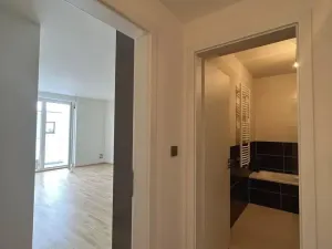 Pronájem bytu 2+kk, Praha - Prosek, Litvínovská, 60 m2