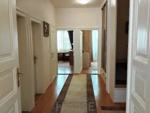 Prodej bytu 3+1, Praha - Malá Strana, Mělnická, 113 m2