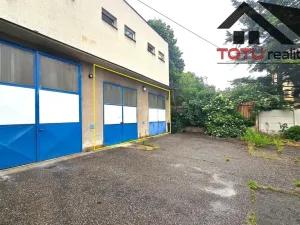 Pronájem skladu, Jaroměř - Pražské Předměstí, 135 m2
