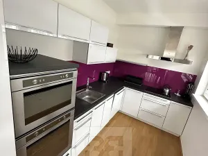 Pronájem bytu 2+kk, Praha - Hlubočepy, Högerova, 59 m2