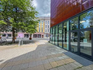 Pronájem obchodního prostoru, Opava, náměstí Republiky, 65 m2