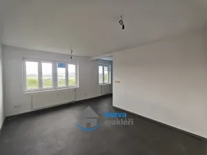 Pronájem bytu 3+kk, Skuteč, Družstevní, 67 m2