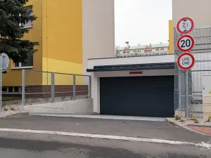 Pronájem bytu 2+kk, Praha - Letňany, Malkovského, 162 m2