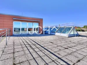 Pronájem kanceláře, Uničov, Litovelská, 99 m2