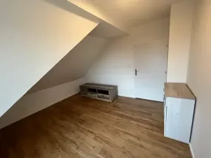 Pronájem bytu 4+kk, Praha - Kobylisy, Klíčanská, 93 m2