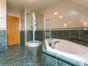 Pronájem vily, Praha - Nebušice, K Noskovně, 390 m2