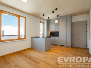 Prodej bytu 4+kk, Pardubice, 86 m2