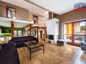 Prodej rodinného domu, Dubné, 261 m2
