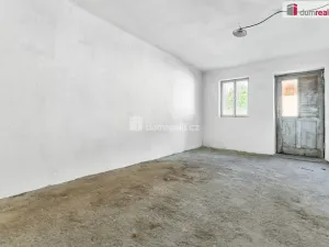 Prodej ubytování, Bečov nad Teplou, nám. 5. května, 246 m2