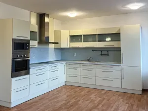 Pronájem bytu 3+kk, Mariánské Lázně, Bezejmenná, 81 m2