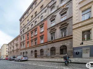 Pronájem bytu 2+kk, Praha, Husinecká, 45 m2