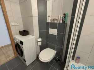 Prodej bytu 3+1, Týn nad Vltavou - Malá Strana, Malostranská, 64 m2
