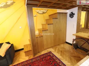 Pronájem bytu 1+1, Praha - Nové Město, Hálkova, 32 m2