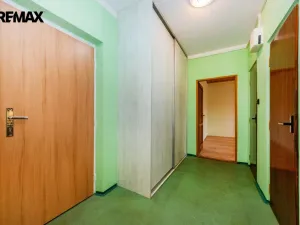 Prodej bytu 2+1, Praha - Malešice, Káranská, 54 m2