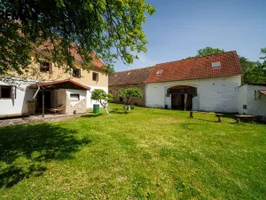 Prodej komerčního pozemku, Blatno, 105830 m2