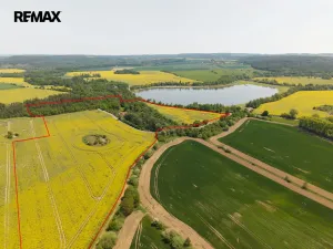 Prodej komerčního pozemku, Blatno, 105830 m2
