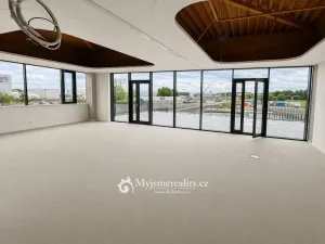 Pronájem kanceláře, Dyje, 270 m2