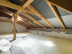 Prodej rodinného domu, Janovice, 300 m2