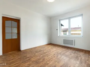 Prodej rodinného domu, Janovice, 300 m2