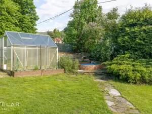 Prodej rodinného domu, Janovice, 300 m2