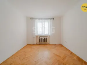 Prodej bytu 3+1, Bruntál, Dr. E. Beneše, 82 m2