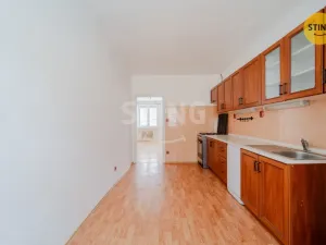 Prodej bytu 3+1, Bruntál, Dr. E. Beneše, 82 m2