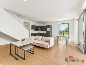 Pronájem rodinného domu, Praha - Kolovraty, Denivková, 102 m2