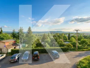 Prodej bytu 3+1, Karlovy Vary, Klínovecká, 86 m2